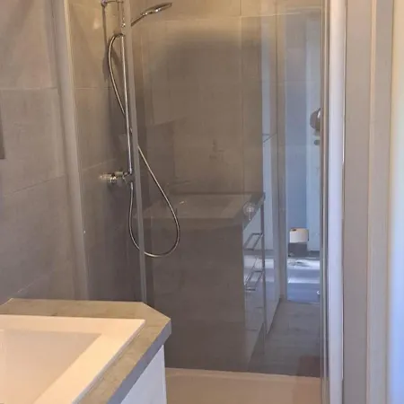 Depandance Jaklovecka בית נופש *